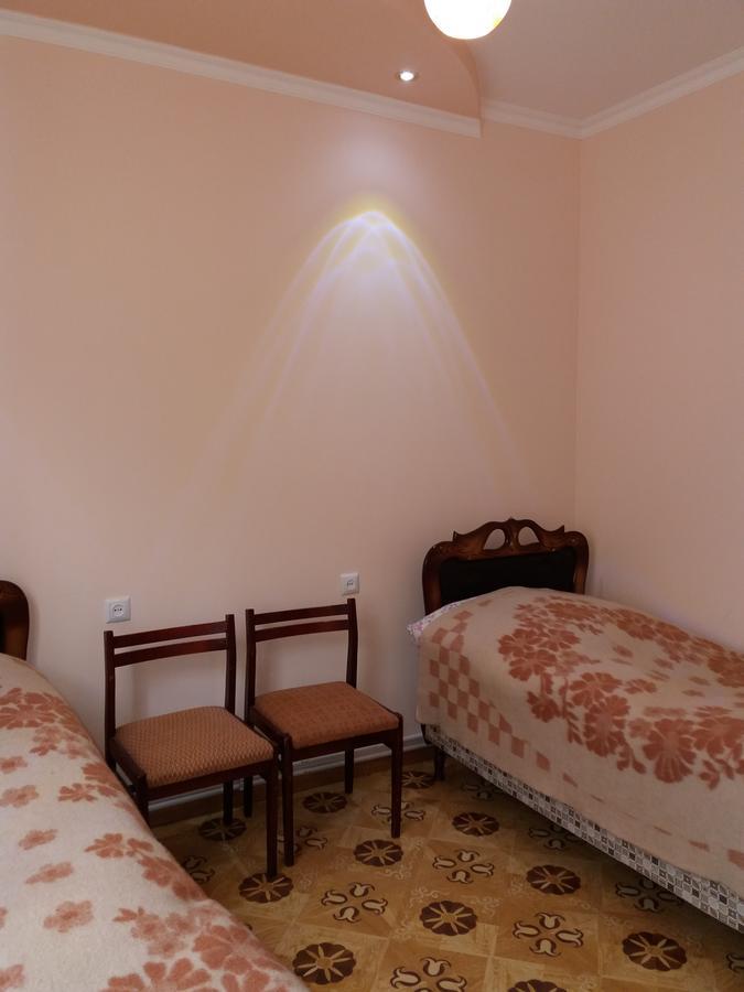Aida Bed & Breakfast Tat'ev Exterior photo